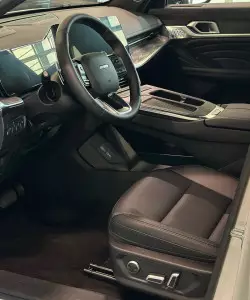Интерьер Haval F7X, фото 2/6